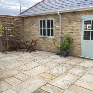 Fossil Mint Indian Sandstone Paving Slabs – 900x600mm – 22mm Calibrated
